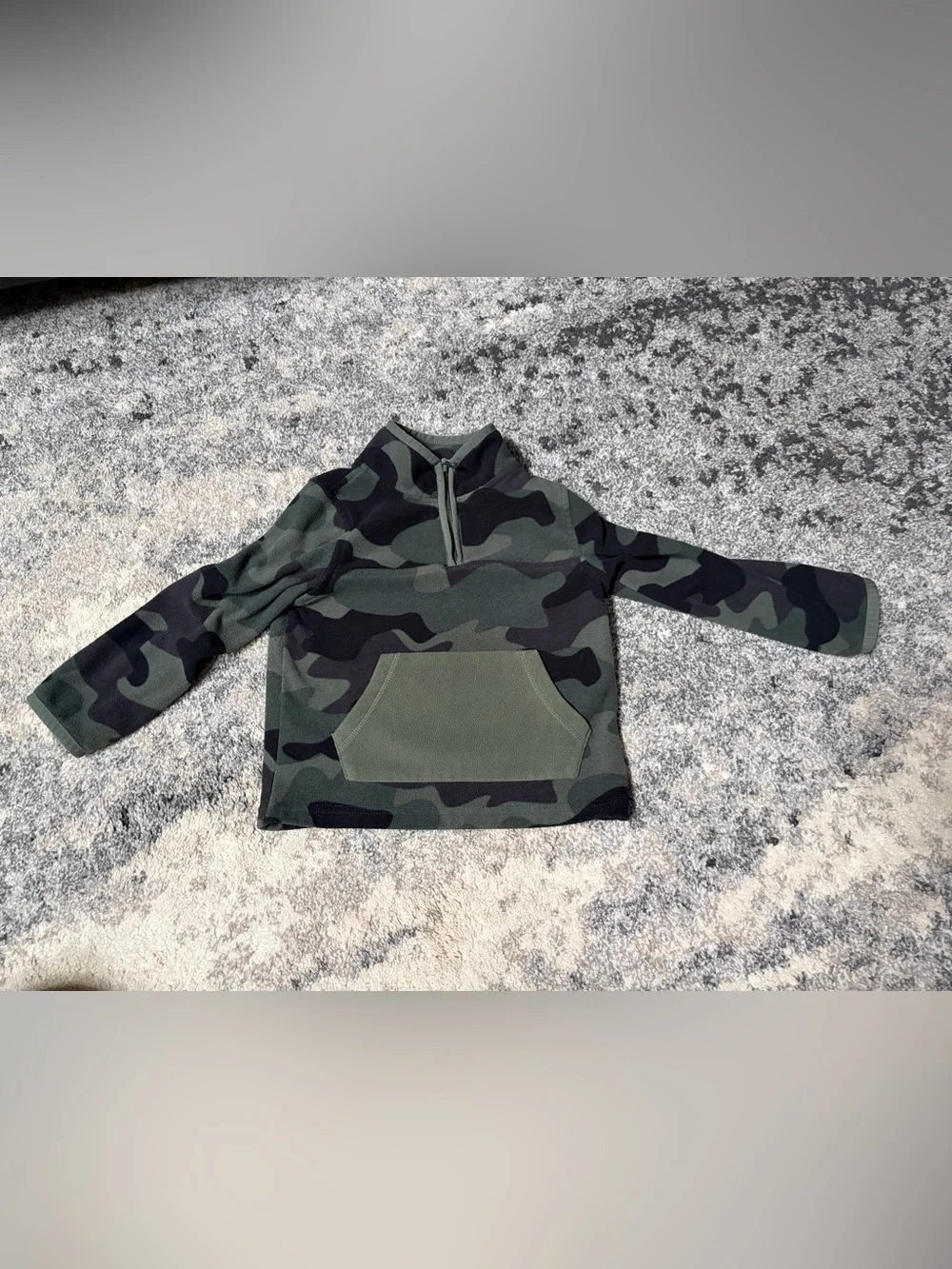 OshKosh B'gosh Green & Black Camo Pullover